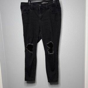 Torrid Black Distressed Skinny Jegging Jeans size 16S